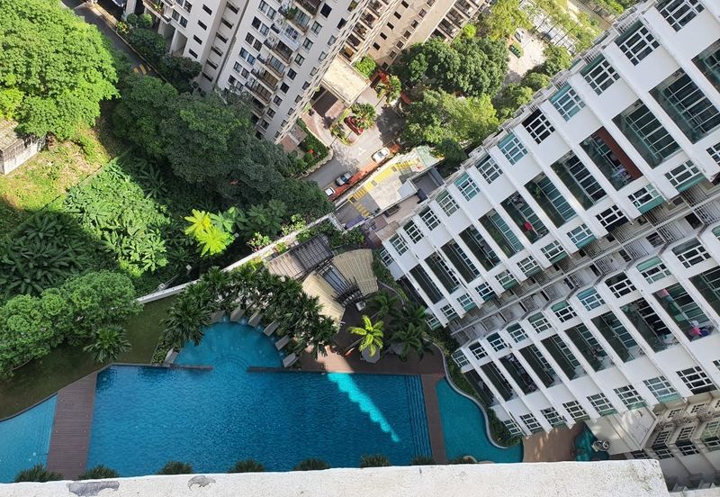 Royal Regent Sri Putramas III