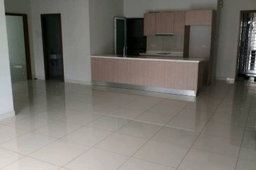 Royal Regent Sri Putramas III