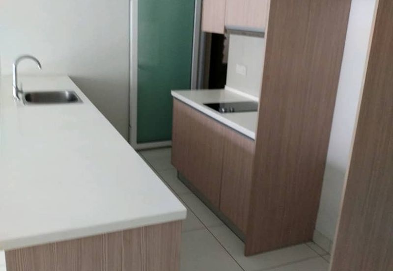 Royal Regent Sri Putramas III