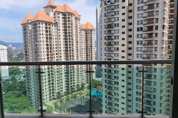 Royal Regent Sri Putramas III