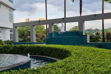 Royal Regent Sri Putramas III