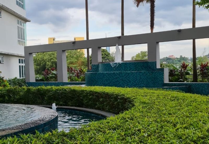 Royal Regent Sri Putramas III