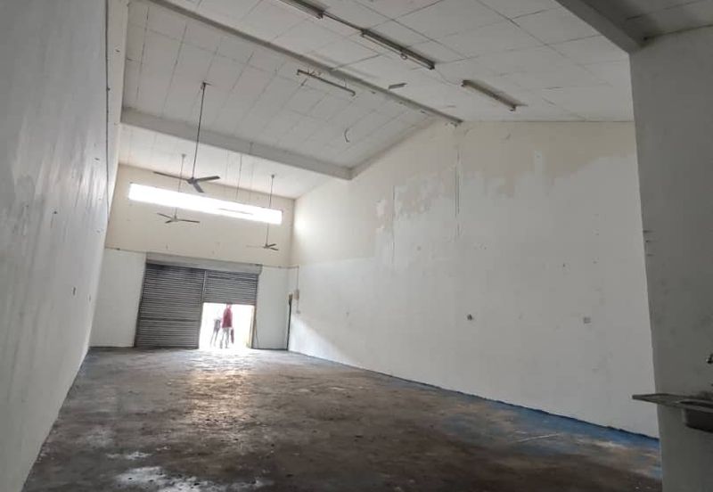 Pusat Bandar Putra Permai