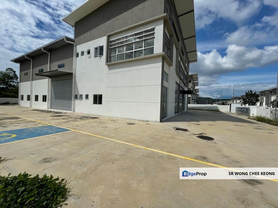 Jalan STR 2 Suajana Teknologi Rawang 3 Storey SEMI-D Factory, Selangor, Rawang