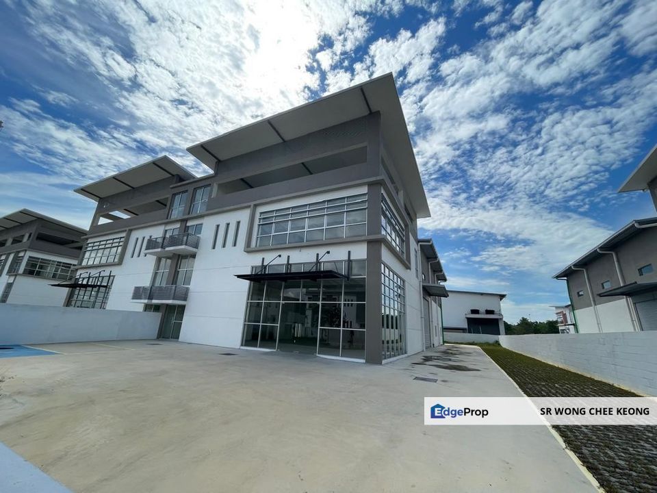 Jalan STR 2 Suajana Teknologi Rawang 3 Storey SEMI-D Factory x666, Selangor, Rawang