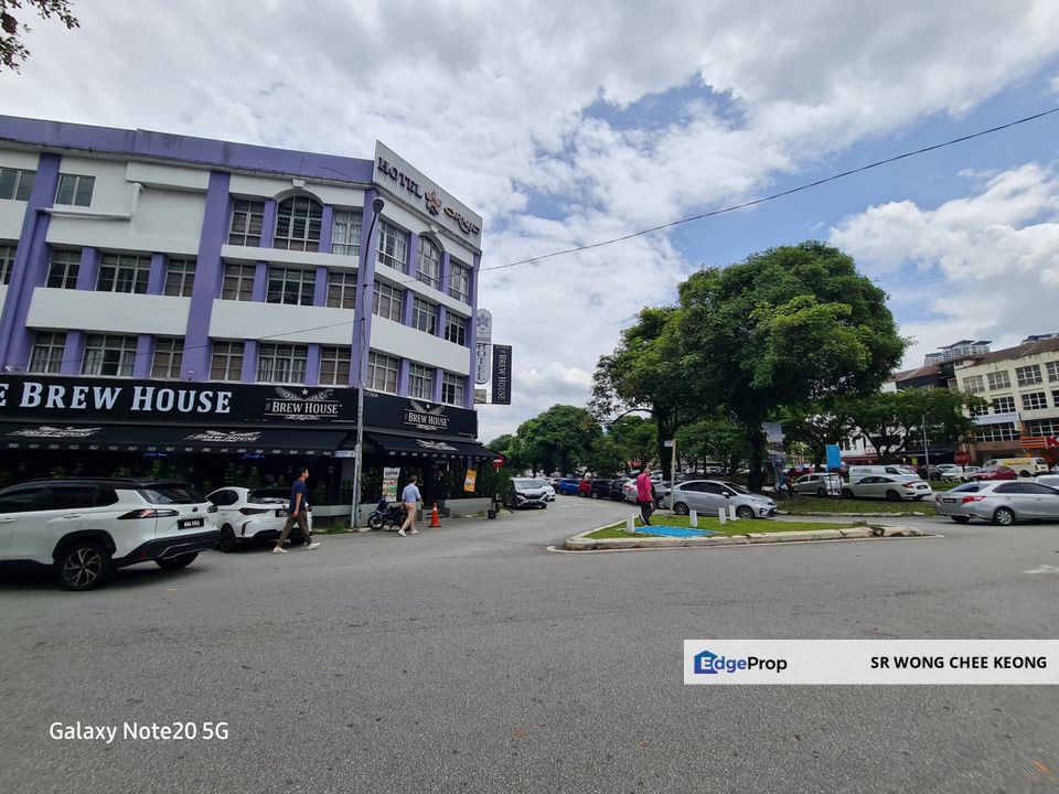 IOI BOULEVARD OFFICE BANDAR PUCHONG JAYA X 3, Selangor, Puchong