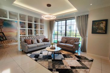 Monet Springtime @ Sunsuria City