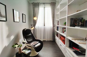 Monet Springtime @ Sunsuria City