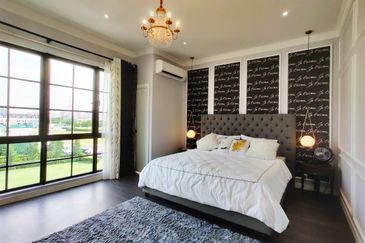 Monet Springtime @ Sunsuria City