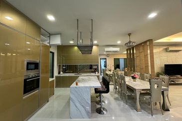 Charms of Nusantara, Setia Eco Glades