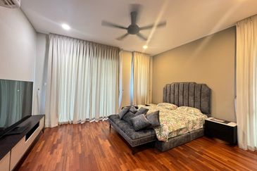 Isle of Botanica, Setia Eco Glades