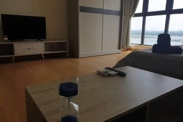 Royal Strand @ Country Garden Danga Bay