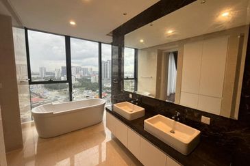 The Astaka @ 1 Bukit Senyum