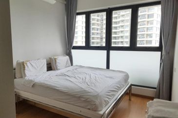 Baypoint @ Country Garden Danga Bay