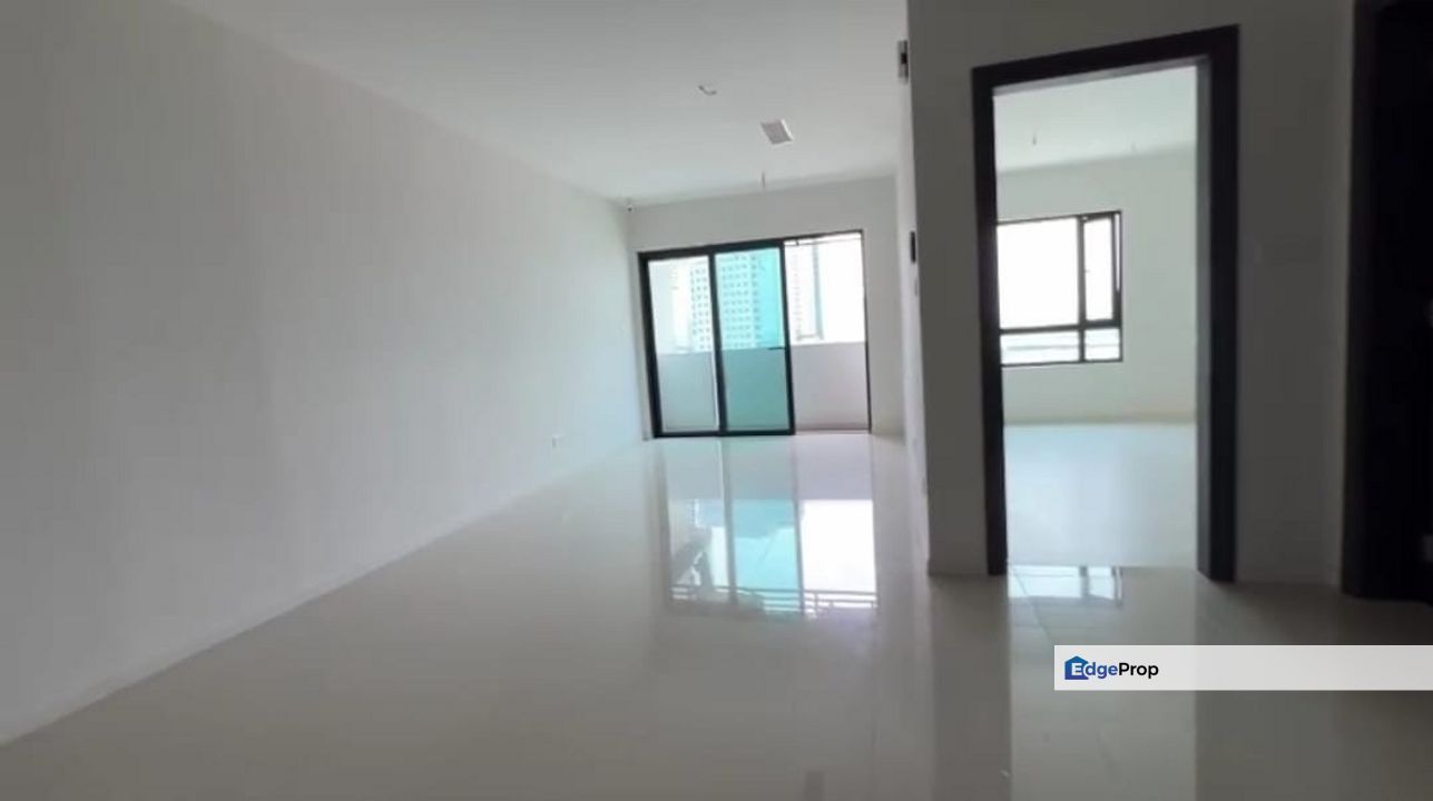 Suasana,, Johor, Johor Bahru