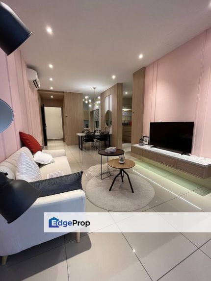 Veranda for sales, Johor, Johor Bahru