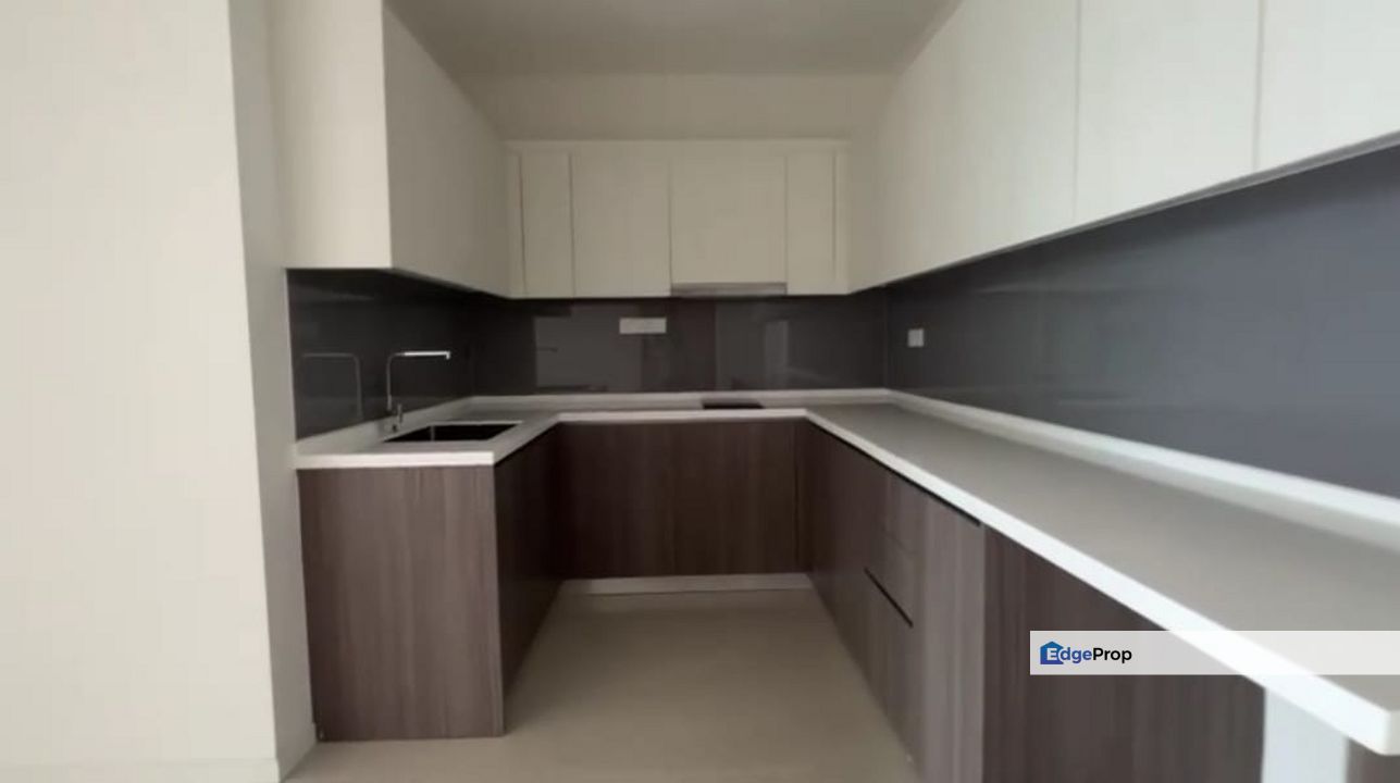 Suasana,, Johor, Johor Bahru