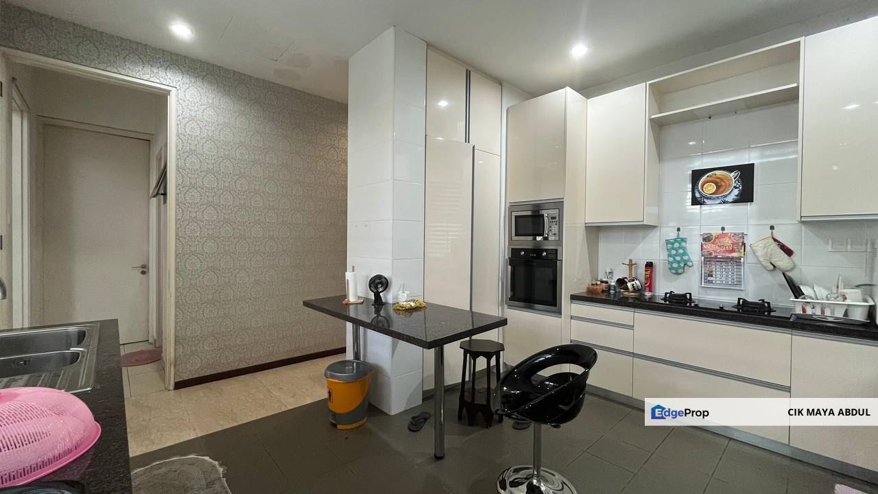 RENOVATED FULLY FURNISHED 3 Storey Semi-D House, Villa Laman Cahaya, TTDI, Kuala Lumpur, Taman Tun Dr Ismail