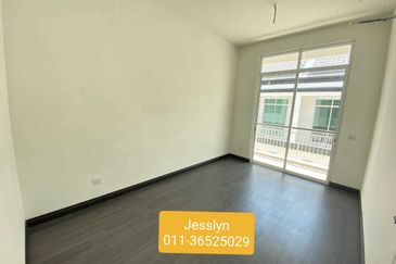 Merrydale @ Eco Majestic