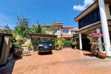 Bandar Tun Hussein Onn