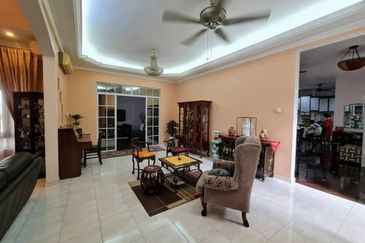 Bandar Tun Hussein Onn