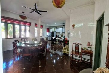 Bandar Tun Hussein Onn