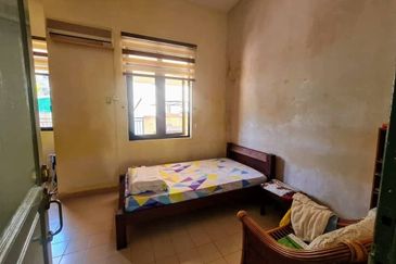 Bandar Tun Hussein Onn