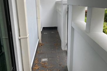 Cradleton @ Eco Majestic