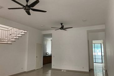 Cradleton @ Eco Majestic