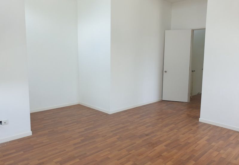 Tenderfields @ Eco Majestic