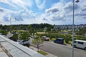 Merrydale @ Eco Majestic