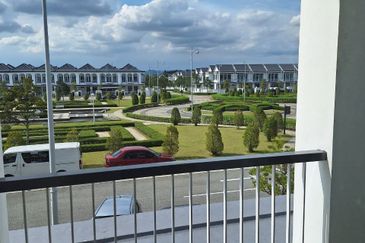 Merrydale @ Eco Majestic