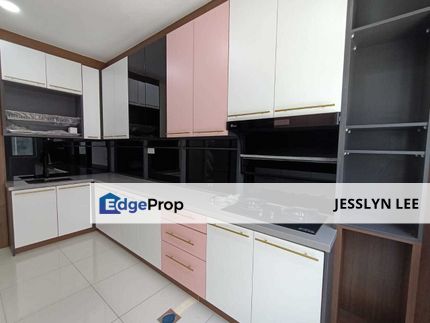 [Renovated nicely, Kitchen Cabinet] Eco Forest Semenyih House near Eco Majestic, Selangor, Semenyih