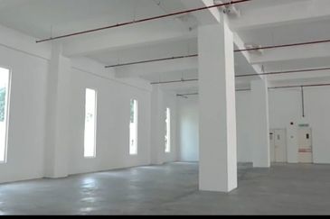 Taipan Business Centre, USJ 10