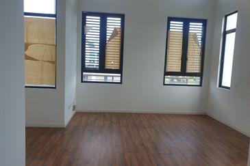 Tenderfields @ Eco Majestic