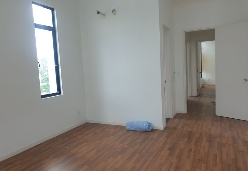 Tenderfields @ Eco Majestic