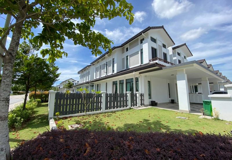 Tenderfields @ Eco Majestic