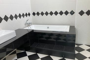 Mellowood @ Eco Majestic