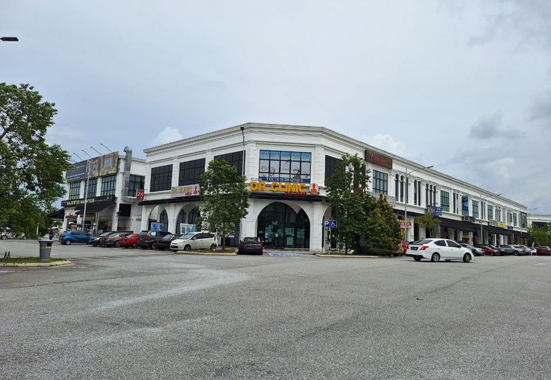 Ivoris @ Eco Majestic