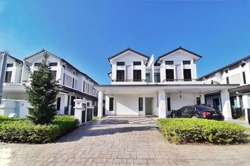 Tenderfields @ Eco Majestic