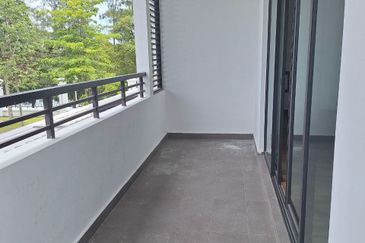 Tenderfields @ Eco Majestic