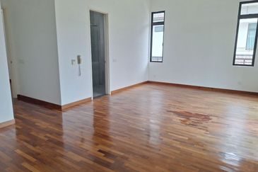 Tenderfields @ Eco Majestic