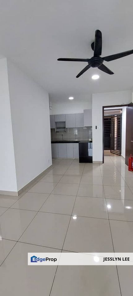 [New Kitchen Cabinet, Water Heater, Newly painting] Residensi Zamrud Kajang Condo, Selangor, Kajang