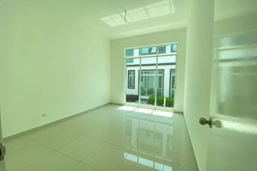 Merrydale @ Eco Majestic