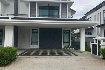 Tenderfields @ Eco Majestic