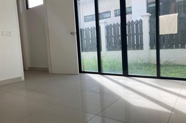 Tenderfields @ Eco Majestic