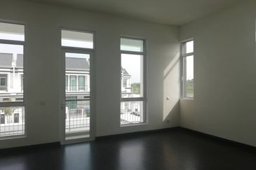 Merrydale @ Eco Majestic