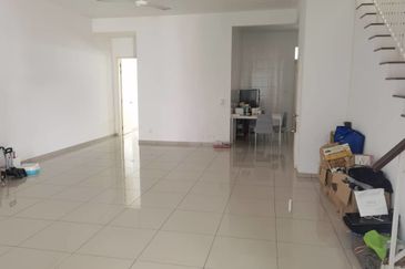 Cradleton @ Eco Majestic