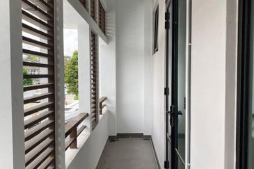 Cradleton @ Eco Majestic