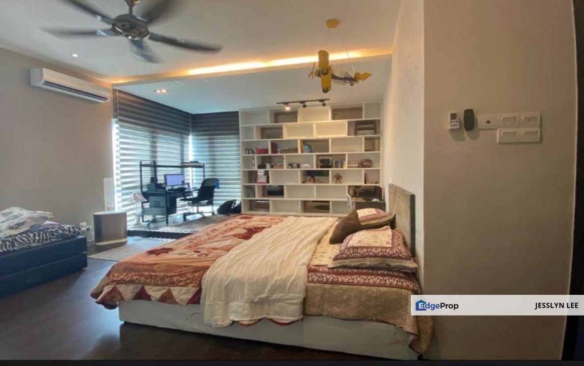 [Renovated] 4 Storey Courtyard Villa House Contours Melawati KL, Selangor, Taman Melawati